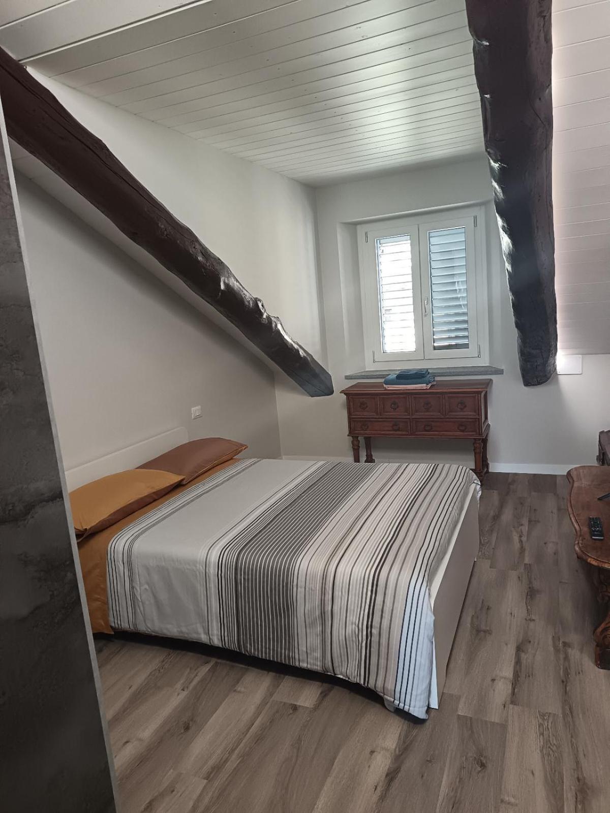 Apartment Goito 17 *